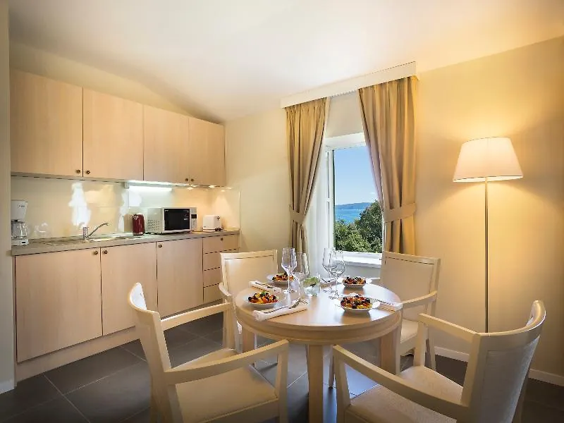 Apartments Belvedere - Liburnia 0*, Lovran Croatia